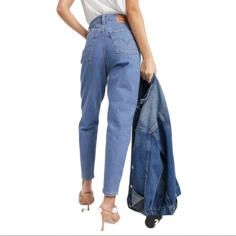 Levi's High Waisted Taper Mom Jeans Midwash Blue Size 25 - Picture 11 of 11